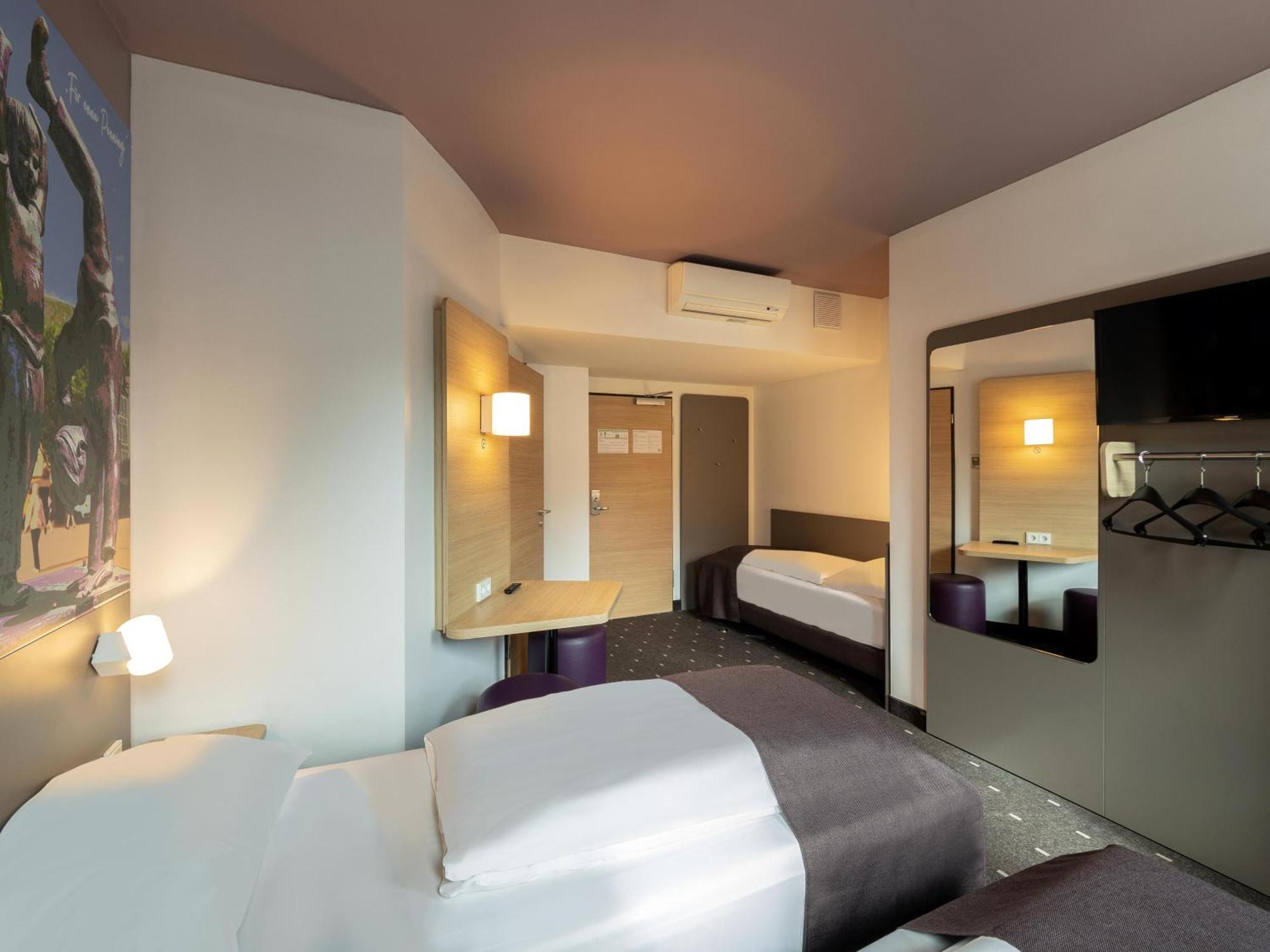 B&B Hotel Duesseldorf-Mitte מראה חיצוני תמונה