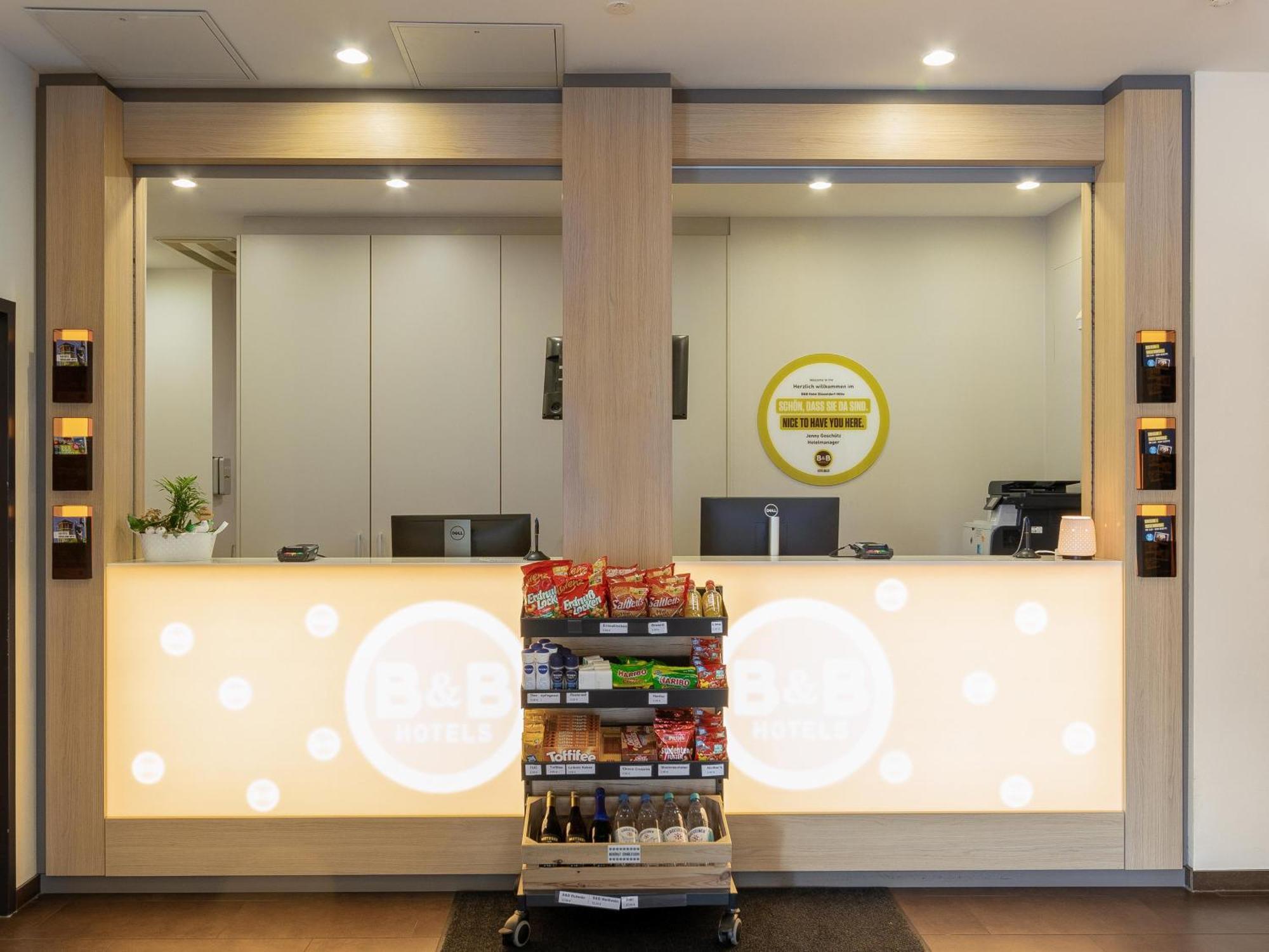 B&B Hotel Duesseldorf-Mitte מראה חיצוני תמונה