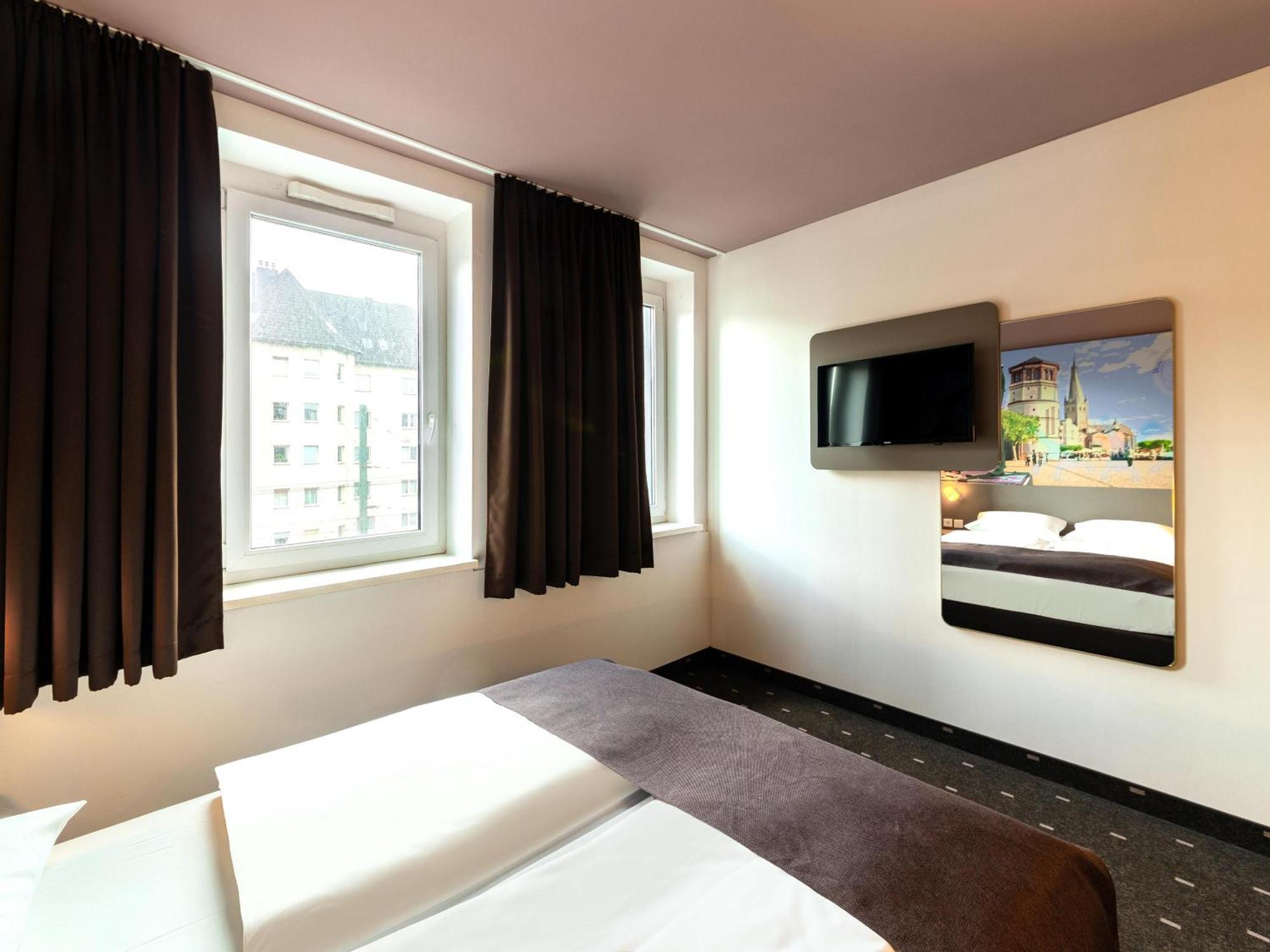 B&B Hotel Duesseldorf-Mitte מראה חיצוני תמונה