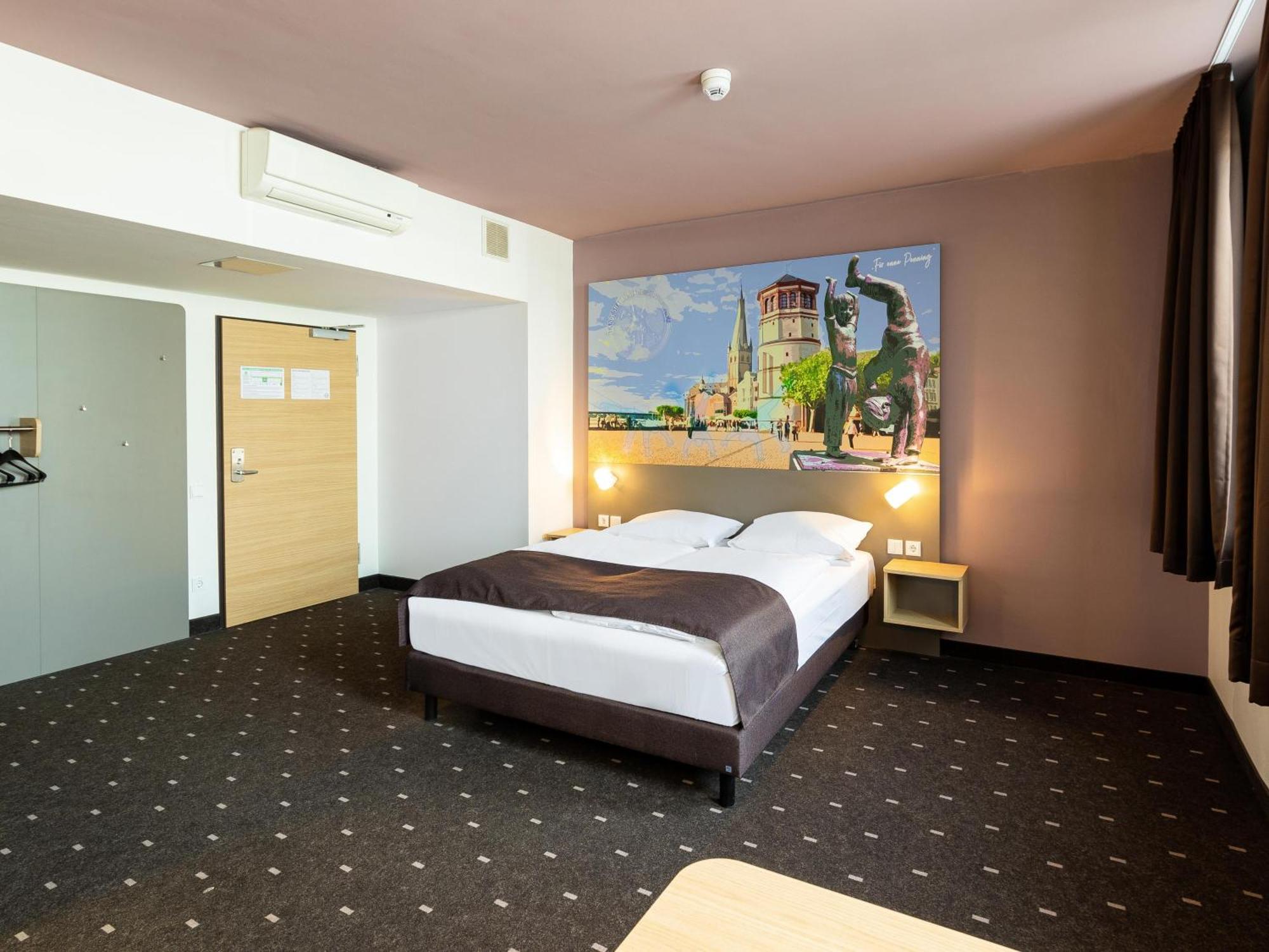 B&B Hotel Duesseldorf-Mitte מראה חיצוני תמונה