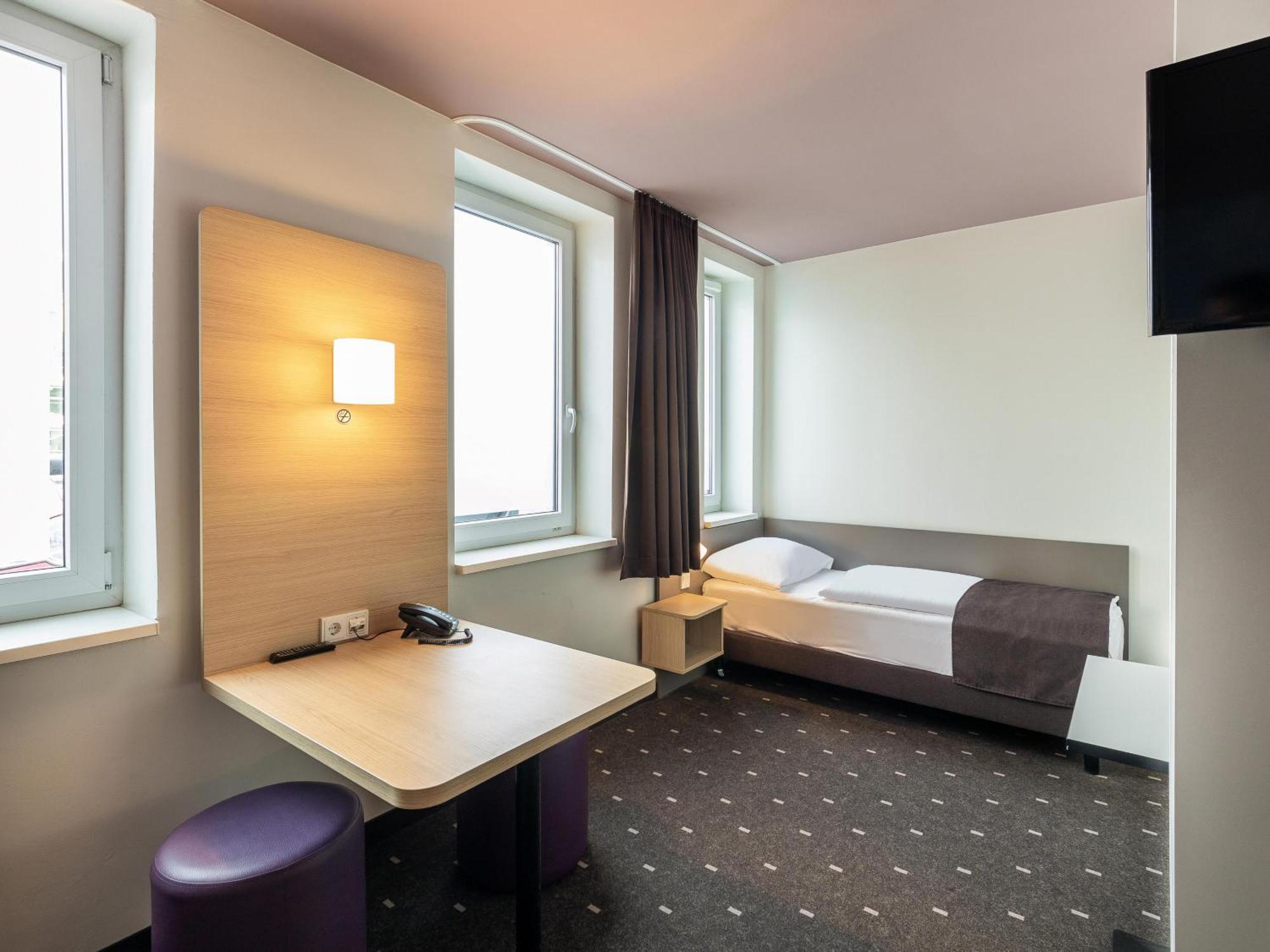 B&B Hotel Duesseldorf-Mitte מראה חיצוני תמונה