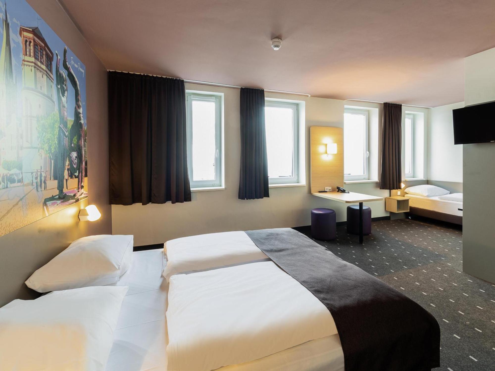B&B Hotel Duesseldorf-Mitte מראה חיצוני תמונה