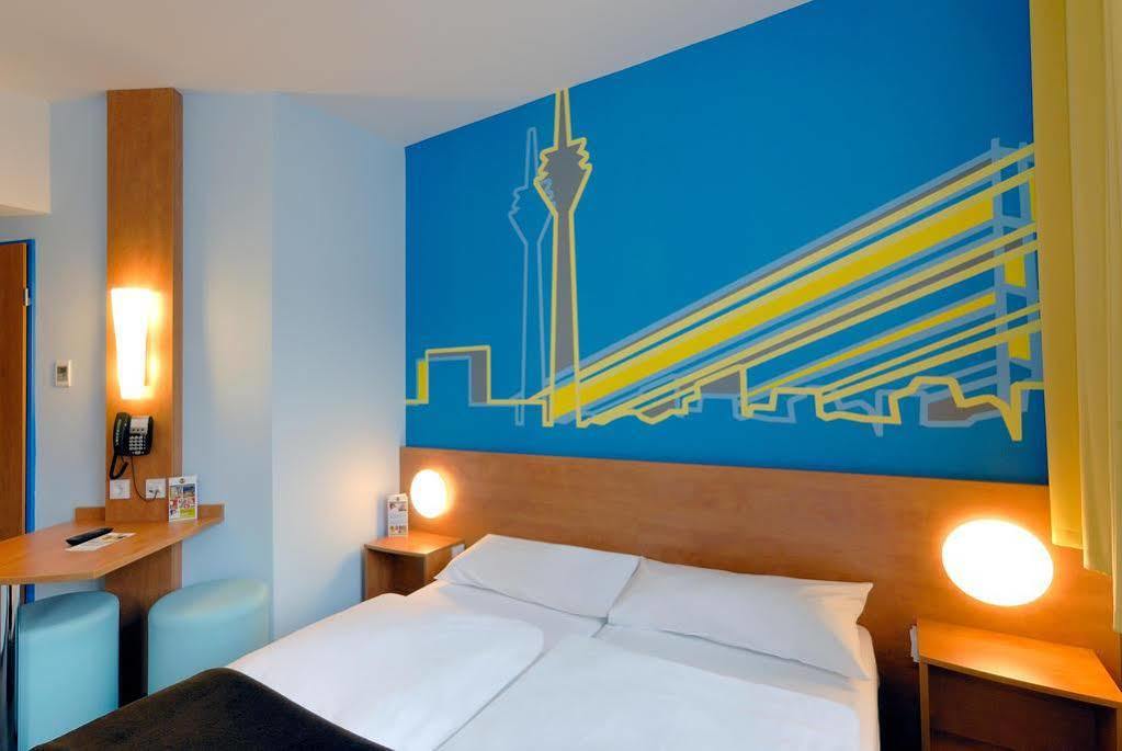 B&B Hotel Duesseldorf-Mitte מראה חיצוני תמונה